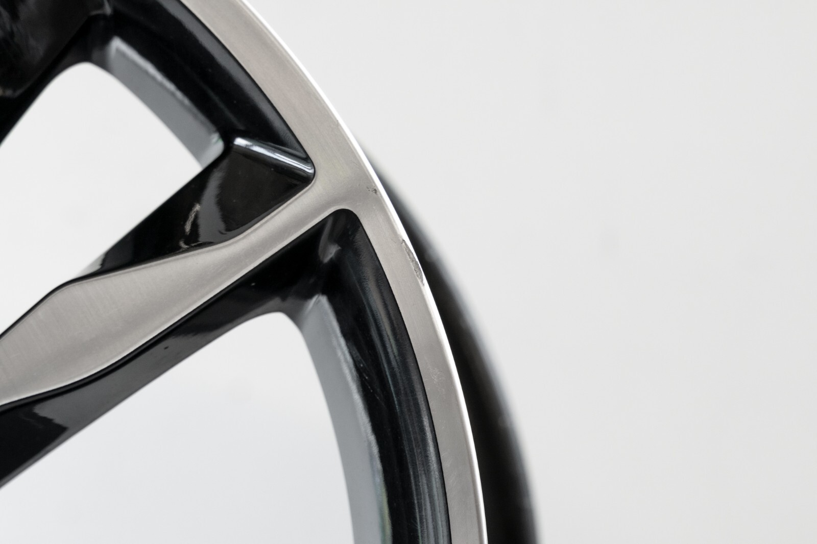 Mercedes GLA250 19" inch rim OEM 2015 2016 2017 2018 Original Genuine wheel - Image 9