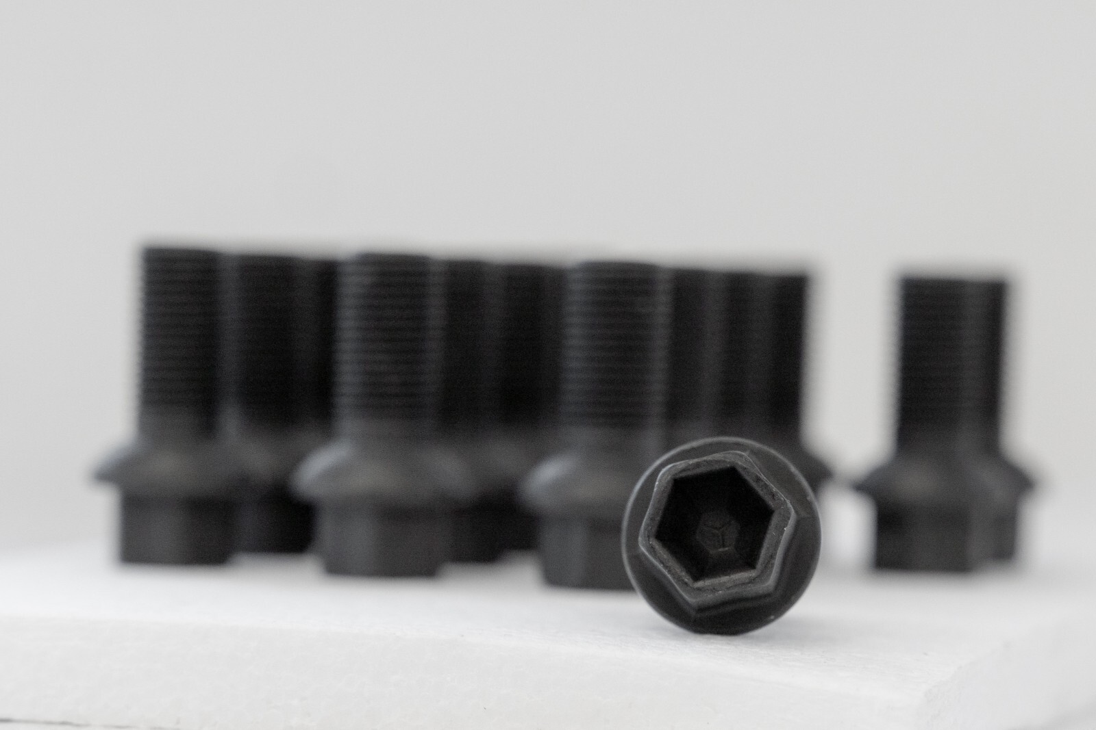 Mercedes A220 CLA250 C300 C63s E350 Anti Theft Screw Bolt set of 20 OEM Black - Image 9