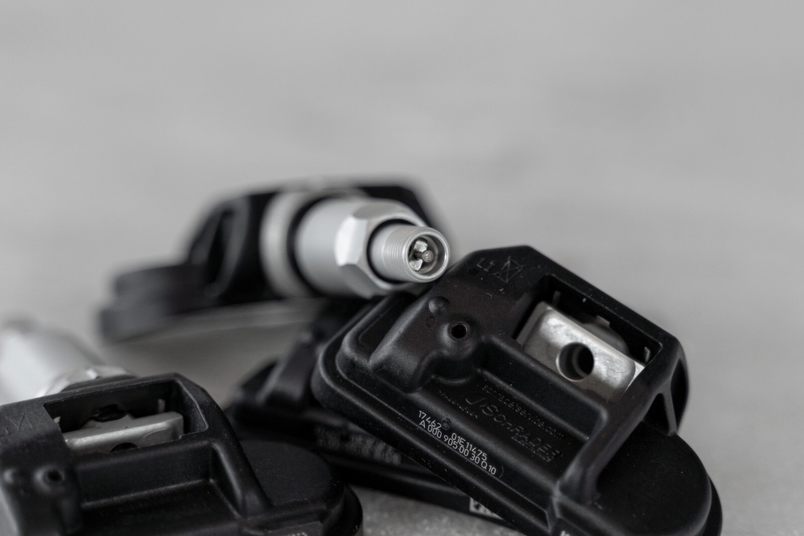 Maserati Ghibli Levante Quattroporte OEM Genuine Tire TPMS Sensor Set of 4 – Image 7