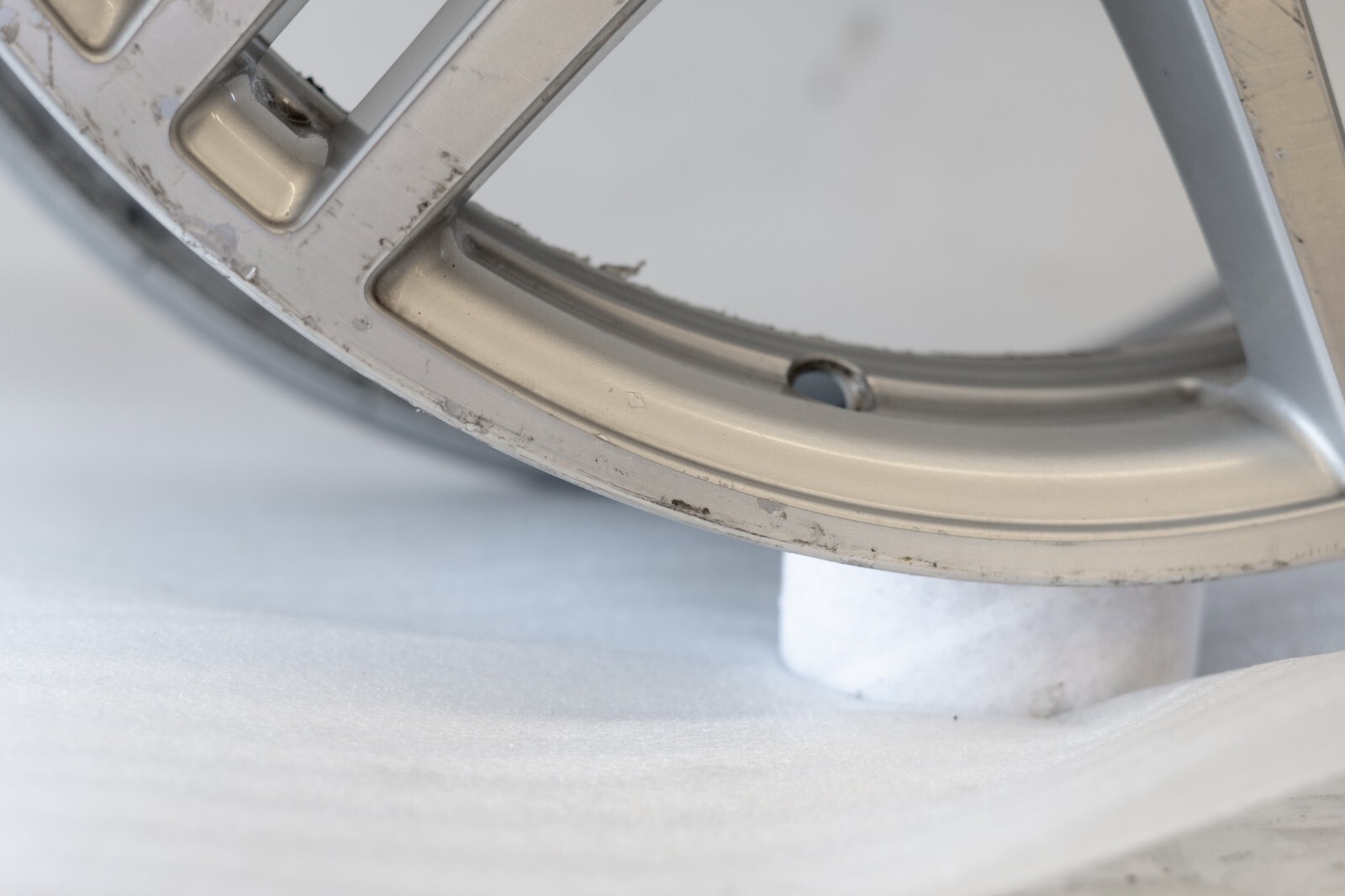 Mercedes E350 E550 Coupe 18" inch Rear rim OEM 2010 2011 2012 2013 Genuine Wheel - Image 10