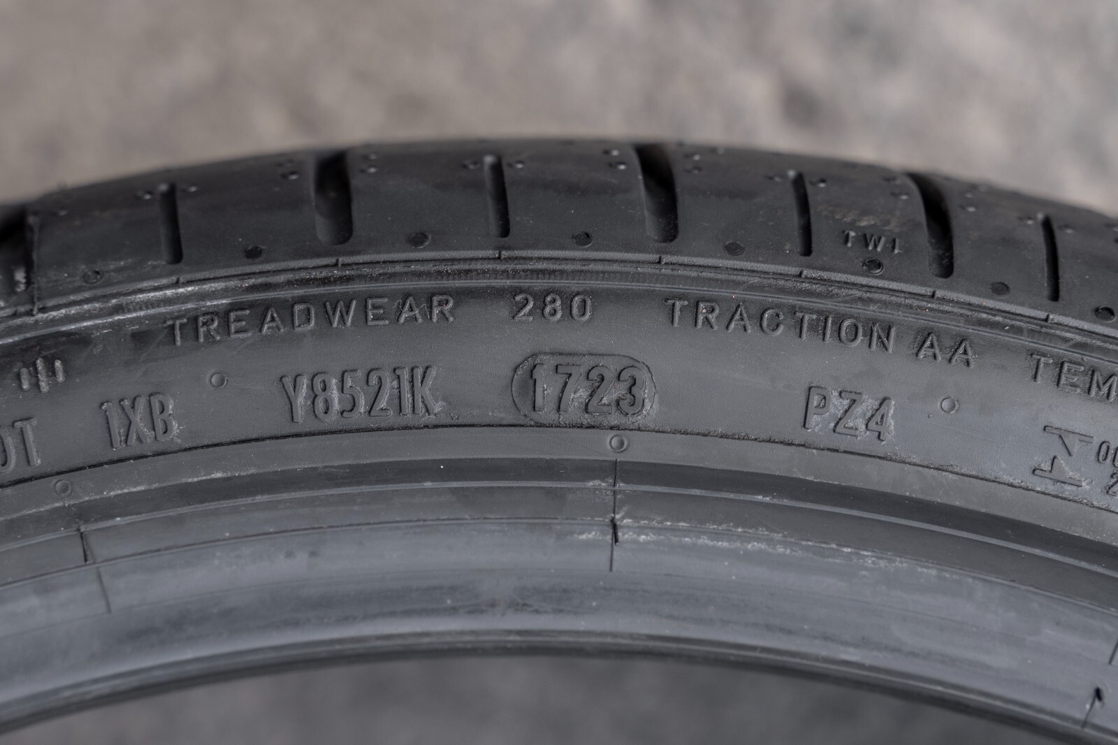 245/35ZR21 96Y 285/30ZR21 100Y Pirelli PZERO PZ4 MGT Summer Tire Set NEW TAKEOFF - Image 19
