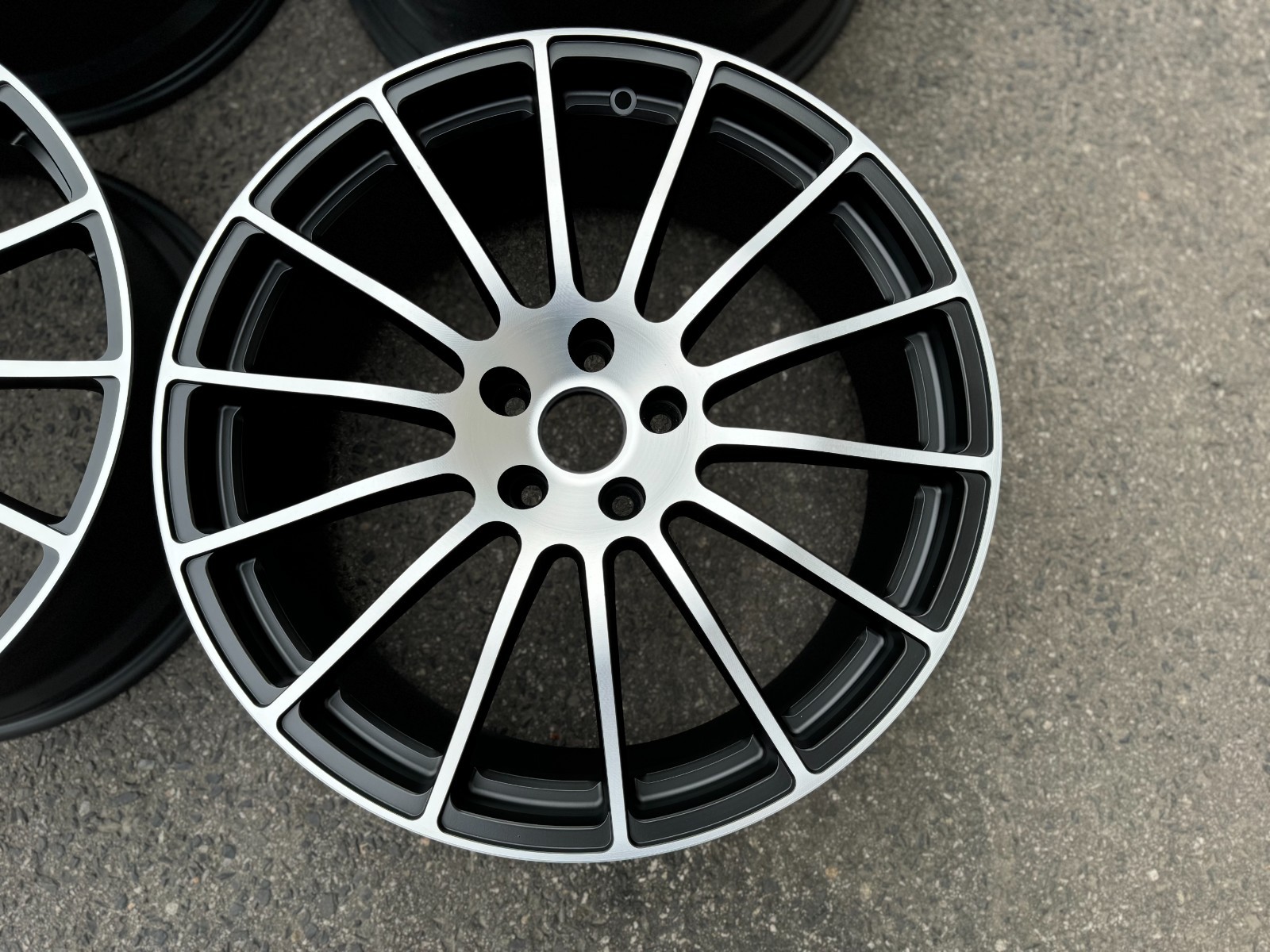 Maserati Ghibli Quattroporte GTS 20" inch Rim OEM 2014-2024 Forged Wheel SET - Image 9