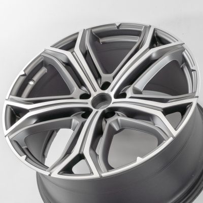 Maserati Levante 21" inch Rear Rim 2017-2024 Genuine Original Helios Wheel