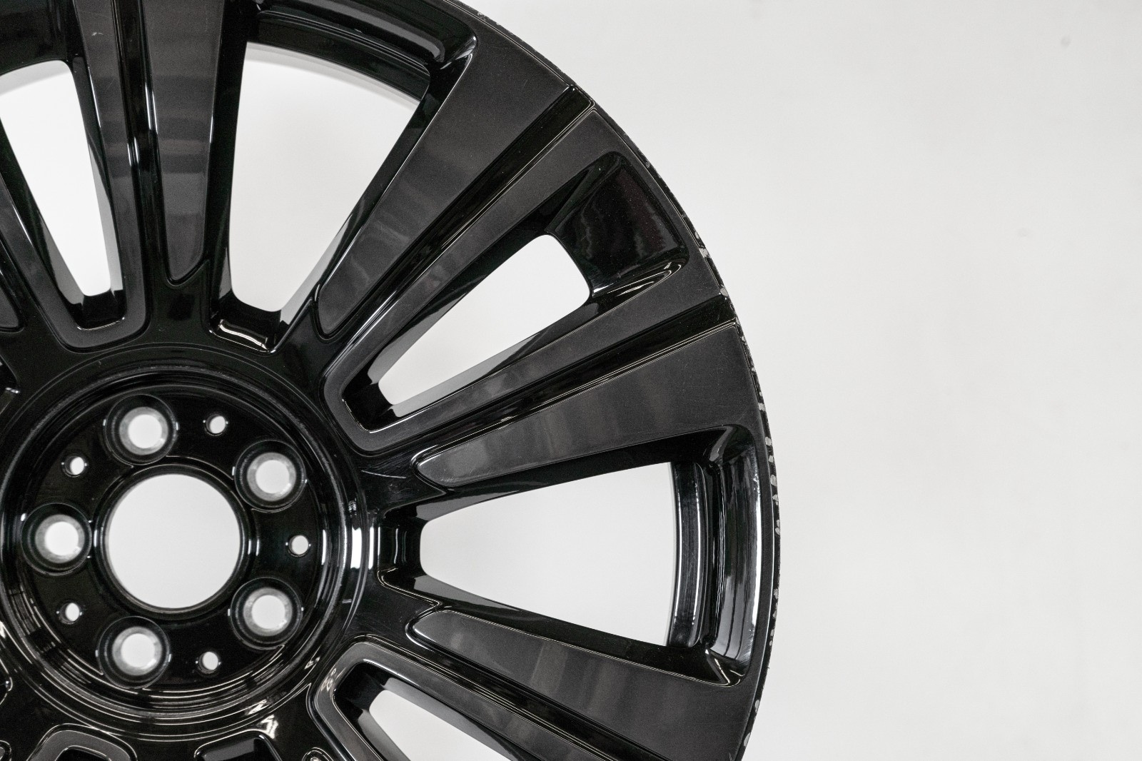 Rolls Royce Ghost 21" inch Front rim OEM 2021-2026 Genuine Original 823 Wheel – Image 4