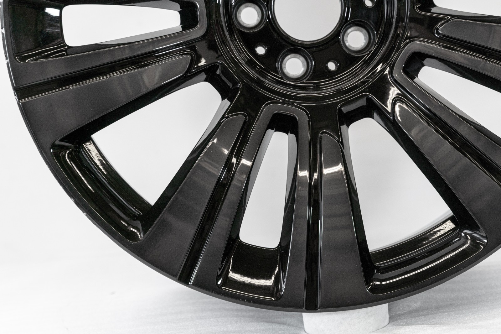 Rolls Royce Ghost 21" inch Front rim OEM 2021-2026 Genuine Original 823 Wheel – Image 5