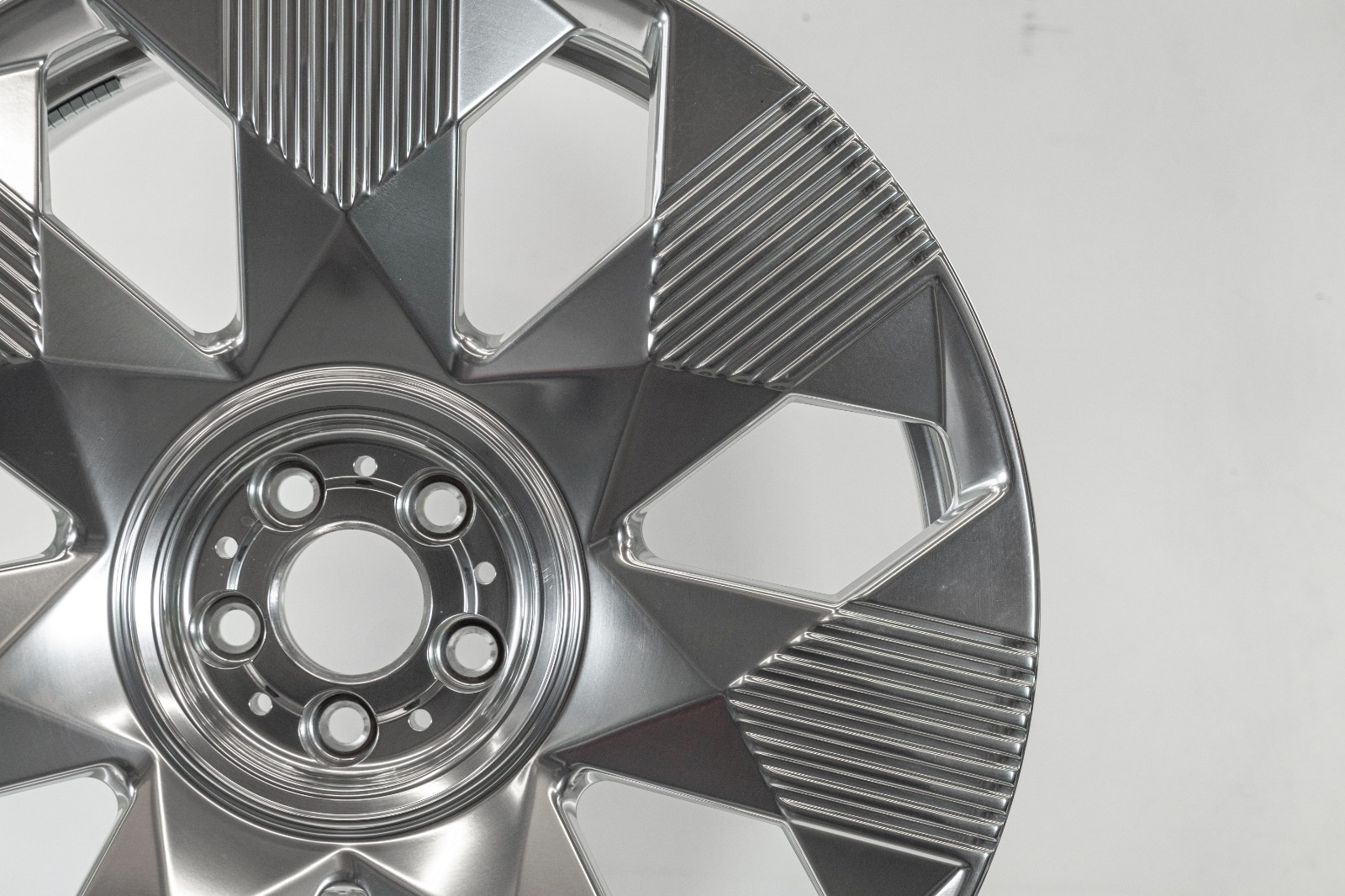 Rolls Royce Phantom 22" inch Rear Rim OEM 2023-2026 Genuine Original 924 Wheel - Image 4