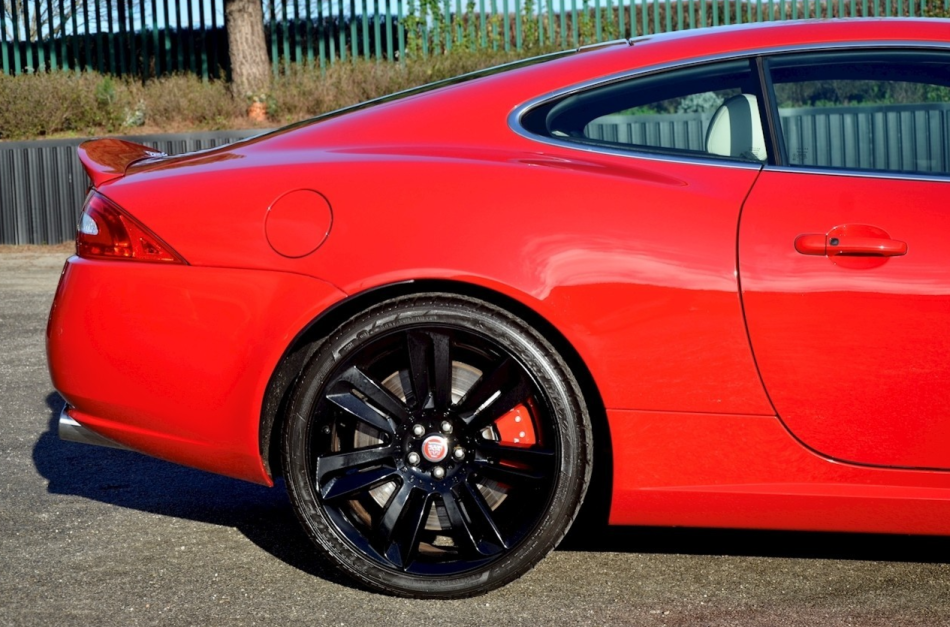 Jaguar XK XF 20
