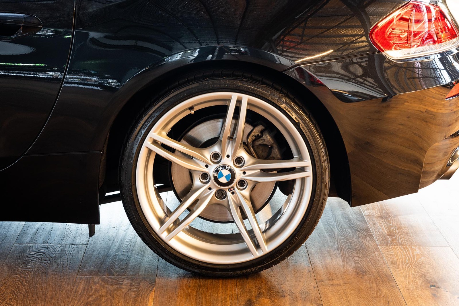 BMW Z4 19" inch Rear Rim OEM 2009-2016 Genuine Original Style 326 Wheel - Image 2