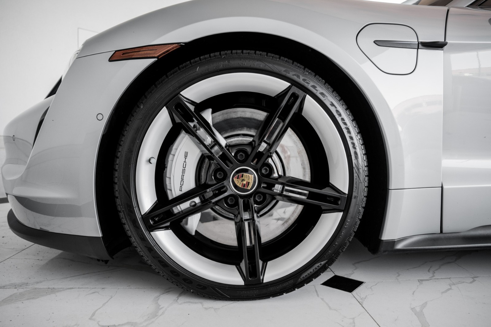 Porsche Taycan 21" inch Front Rim OEM 2020-2025 Genuine Original Mission E Wheel - Image 2