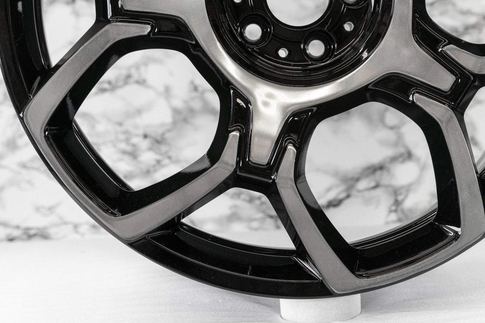 Rolls Royce Cullinan 22" inch Front Rim OEM 2018-2025 Genuine Black Badge Wheel - Image 5