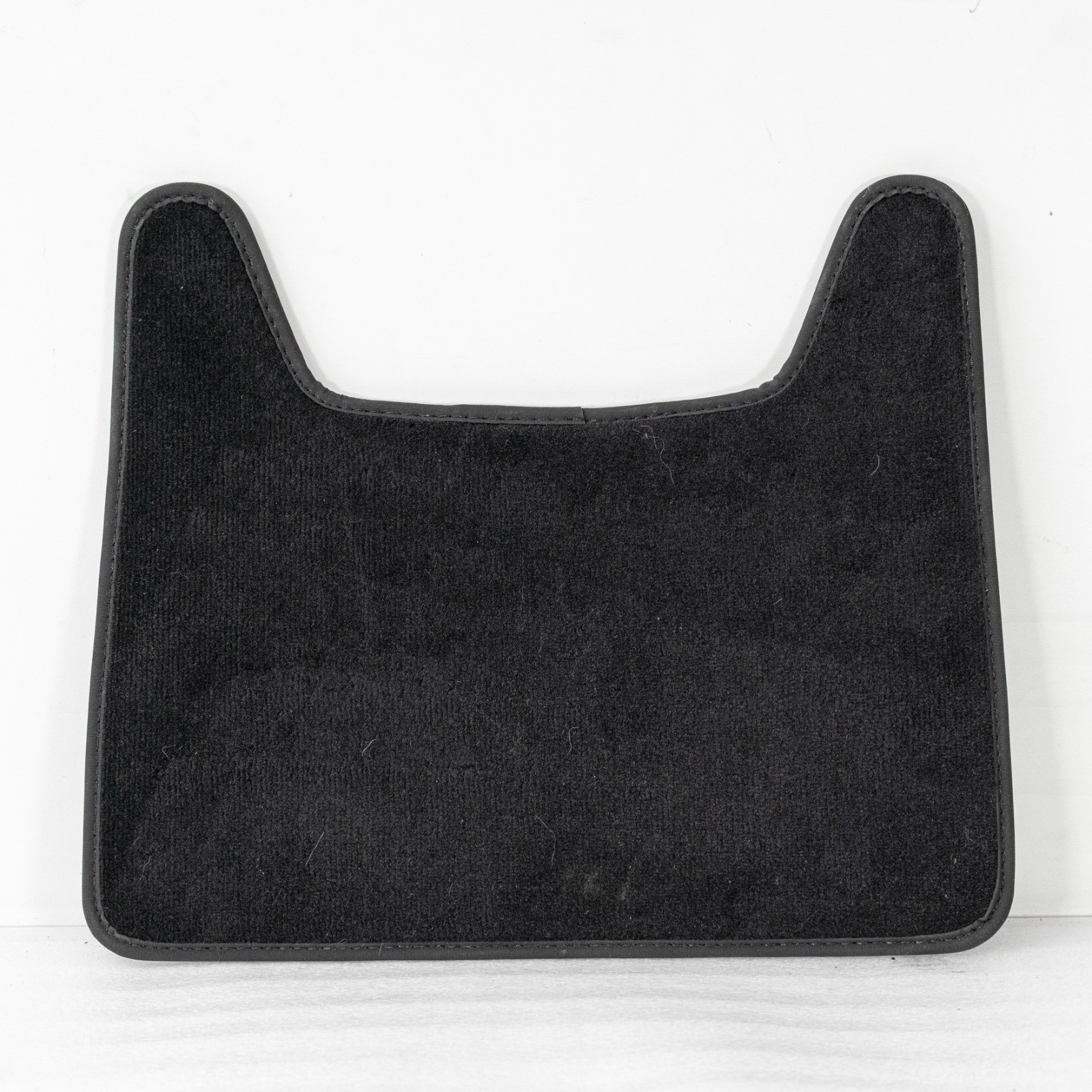 Mercedes G550 G63 AMG Center Floor mat Carpet OEM 2019-2025 Genuine Original - Image 3