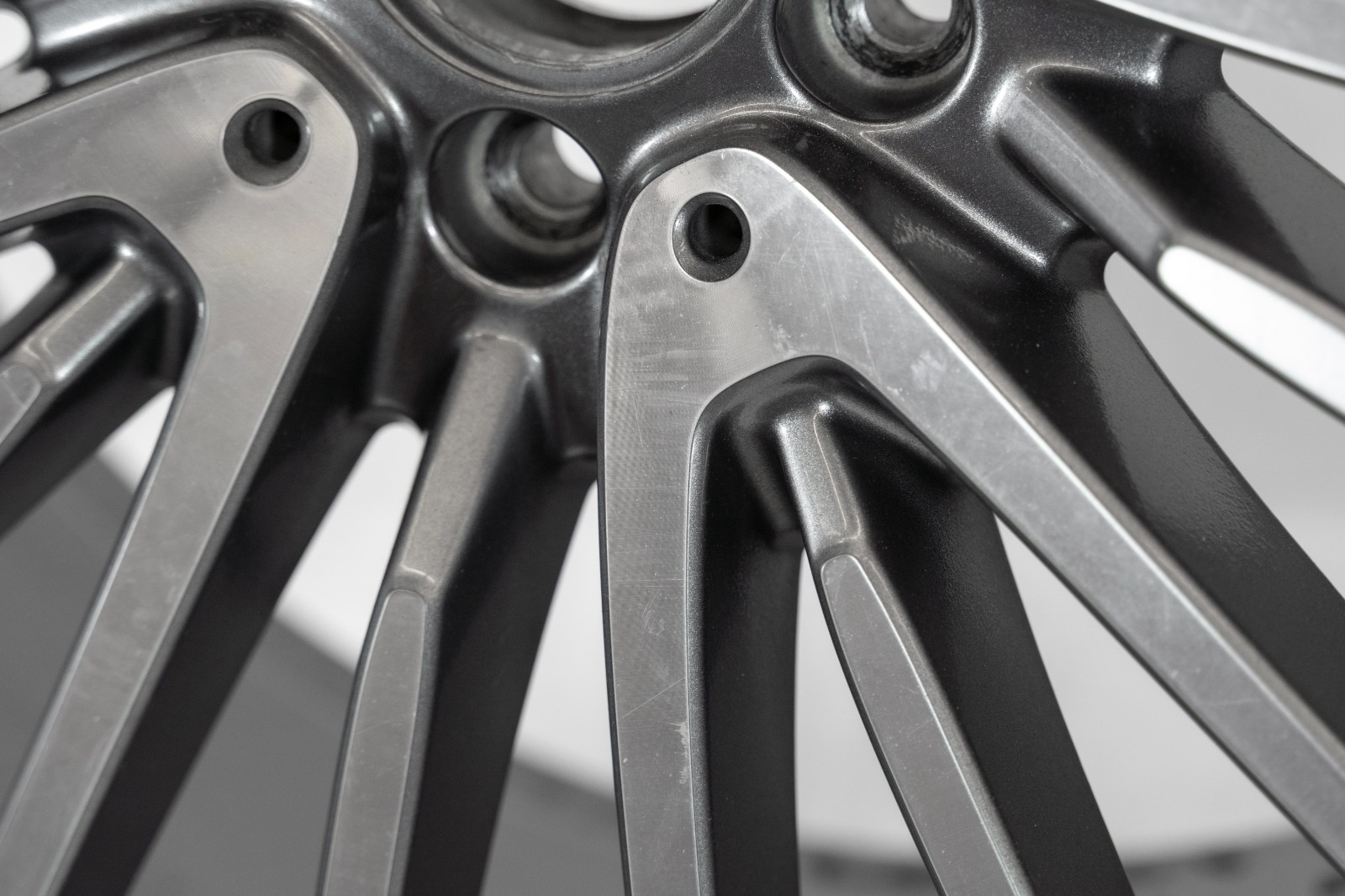 Mercedes S500 S580 21" inch Rear rim OEM 2022-2026 Genuine Original AMG wheel - Image 9