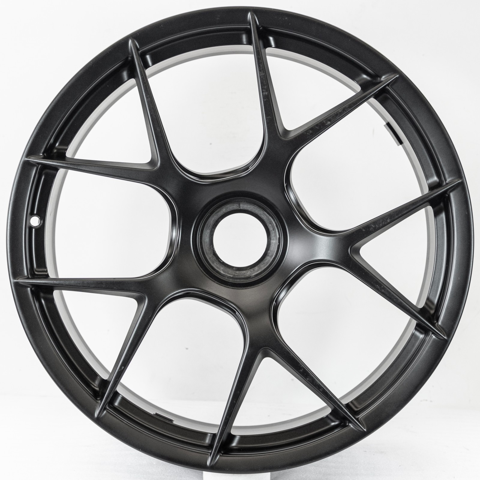 Porsche Carrera 911 S/T GT3 20" inch Front Rim Genuine Weissach Magnesium Wheel - Image 2