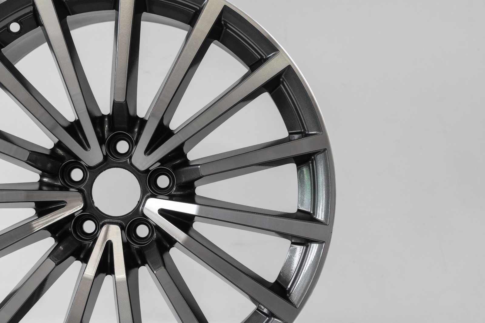 Audi A5 S5 19" inch rim OEM 2018-2022 Genuine Original Wheel 8W0601025AN - Image 4