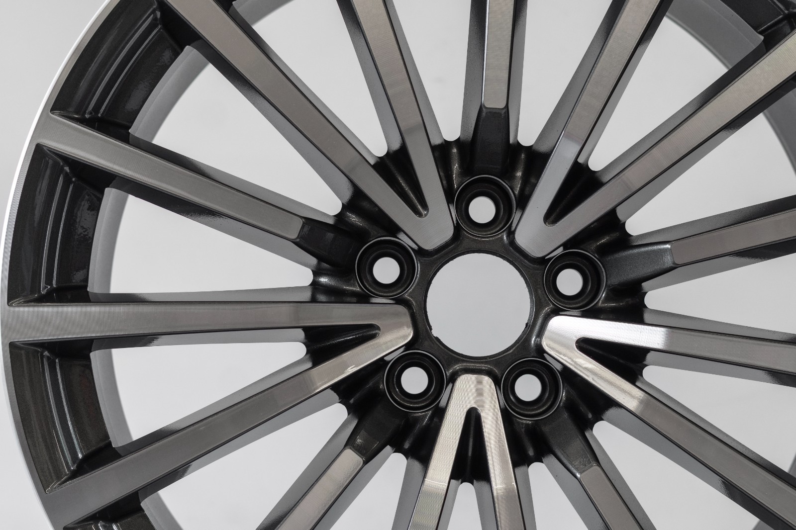 Audi A5 S5 19" inch rim OEM 2018-2022 Genuine Original Wheel 8W0601025AN - Image 11