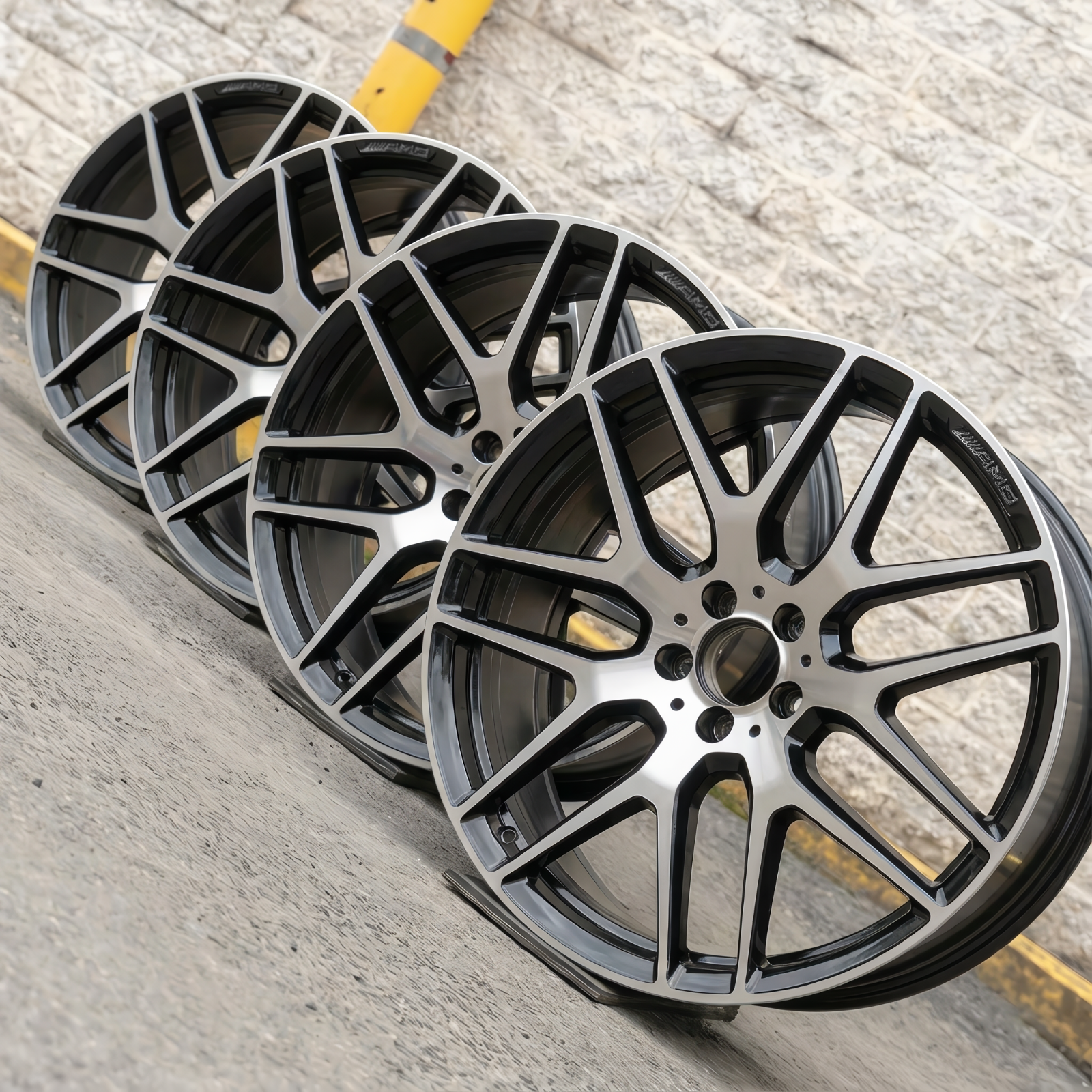 Mercedes GLA35 GLA45 GLB35 GLB45 AMG 21" inch rim OEM 2020-2024 Genuine Wheel