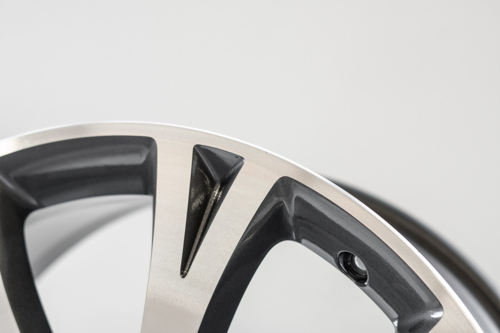 Jaguar XJ XK 20" inch Front rim OEM 2011-2015 Genuine Original wheel ORONA - Image 6