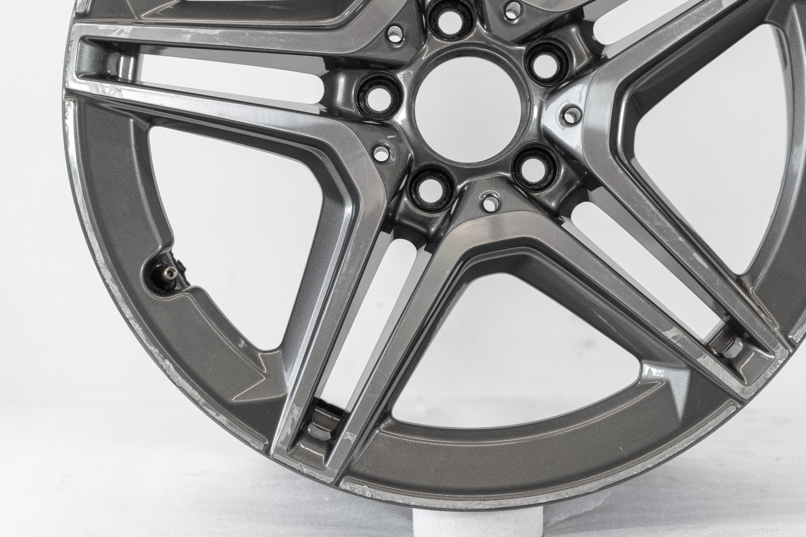 Mercedes Benz C300 18" inch Front rim OEM 2016-2022 Genuine Original AMG wheel – Image 5