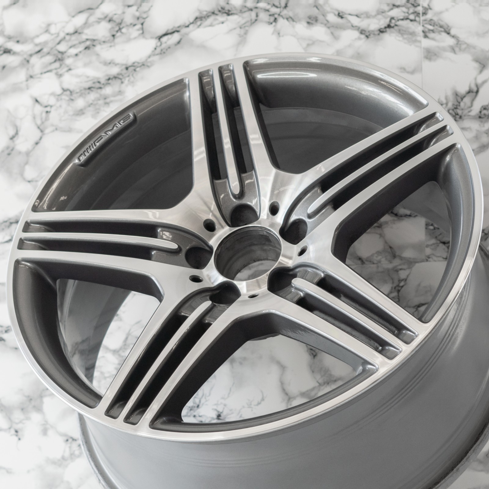 Mercedes CLS55 CLS63 AMG 19" inch Rear rim OEM 2004-2010 Genuine Original Wheel