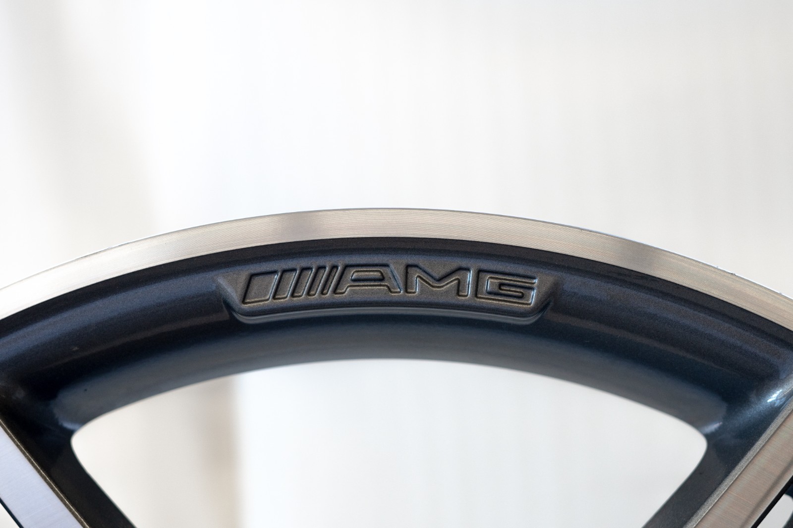 Mercedes CLS55 CLS63 AMG 19" inch Rear rim OEM 2004-2010 Genuine Original Wheel – Image 3