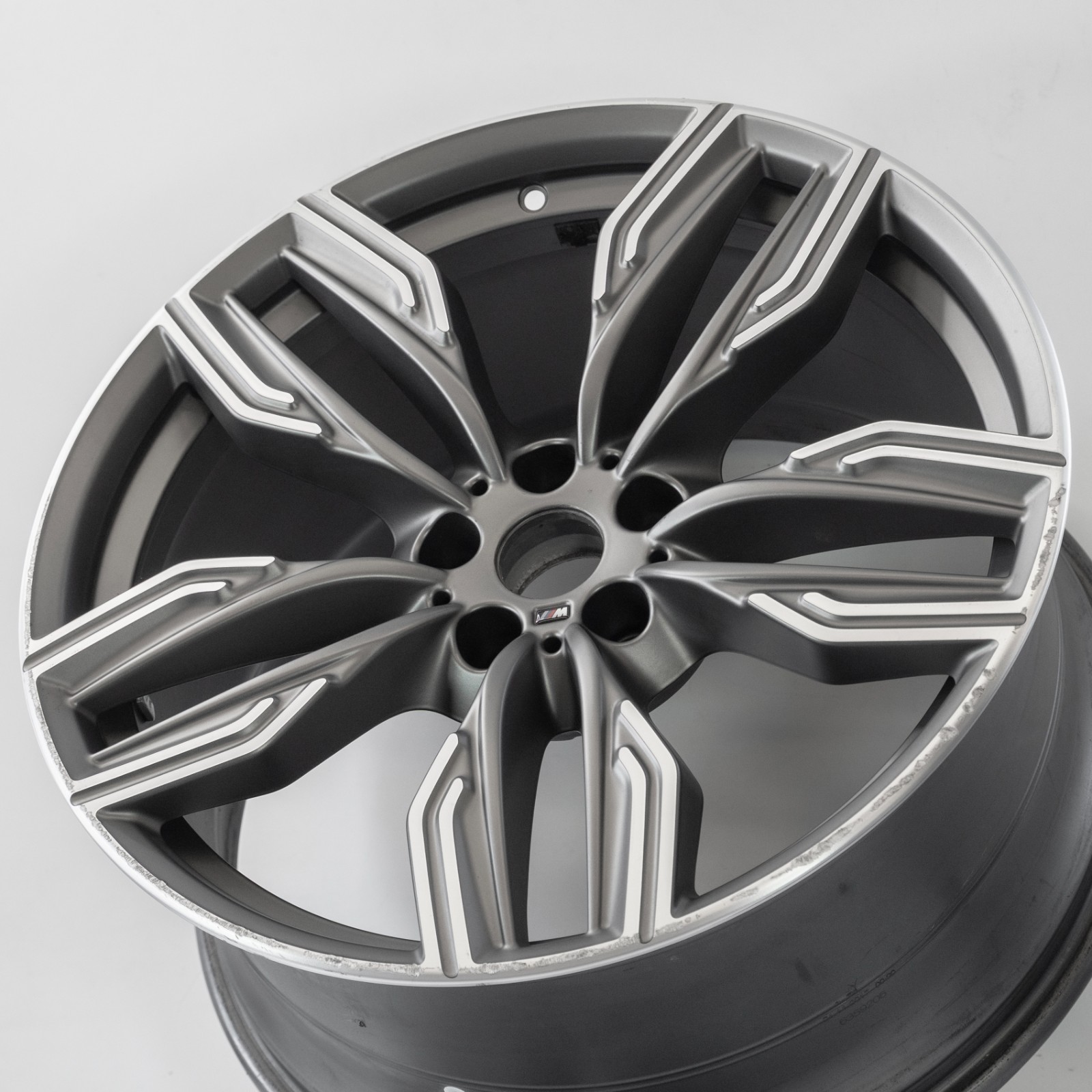 BMW 750i M760i 20" inch Rear rim OEM 2015-2022 Genuine Original 760M Wheel