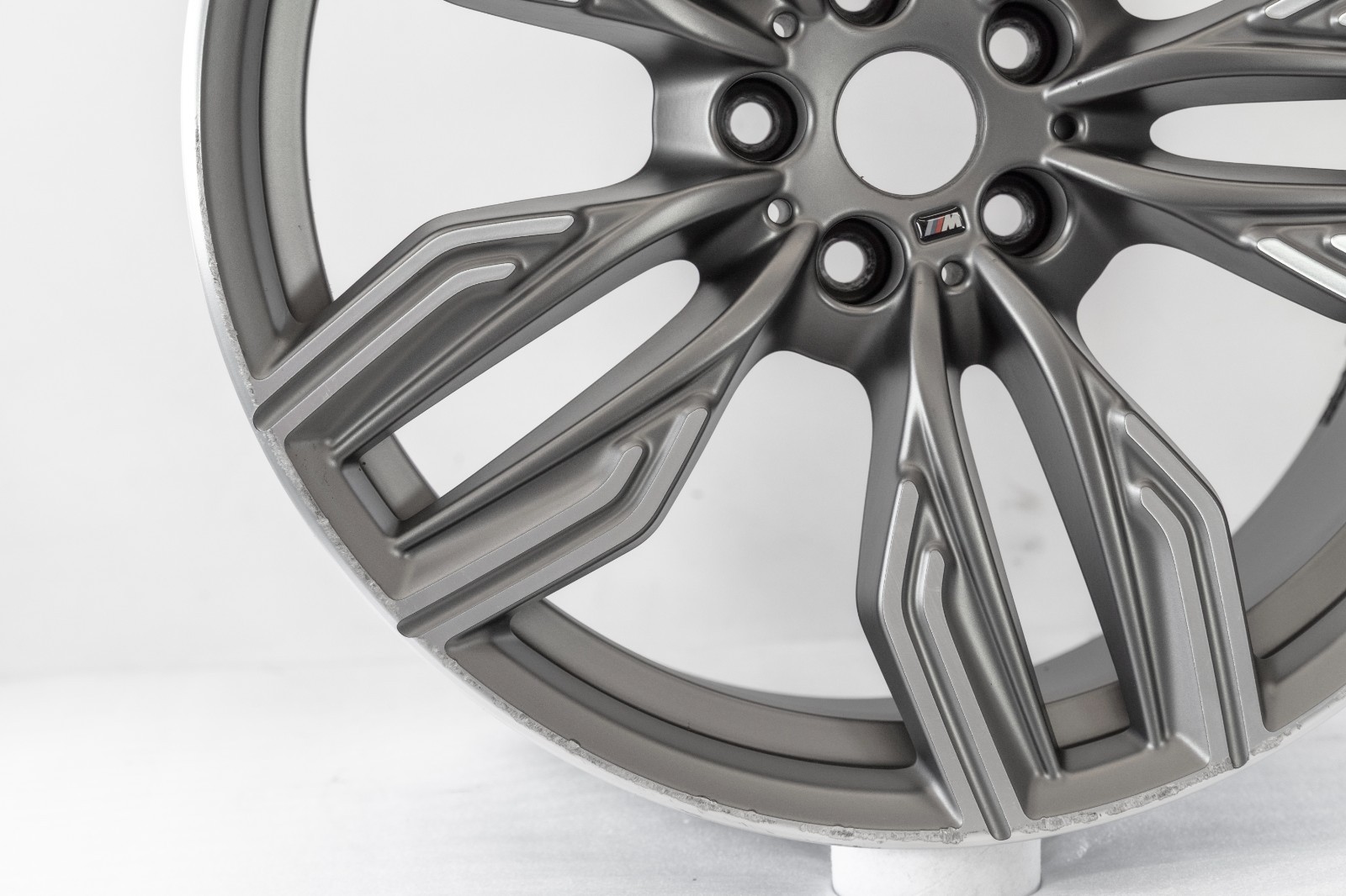 BMW 750i M760i 20" inch Rear rim OEM 2015-2022 Genuine Original 760M Wheel - Image 5