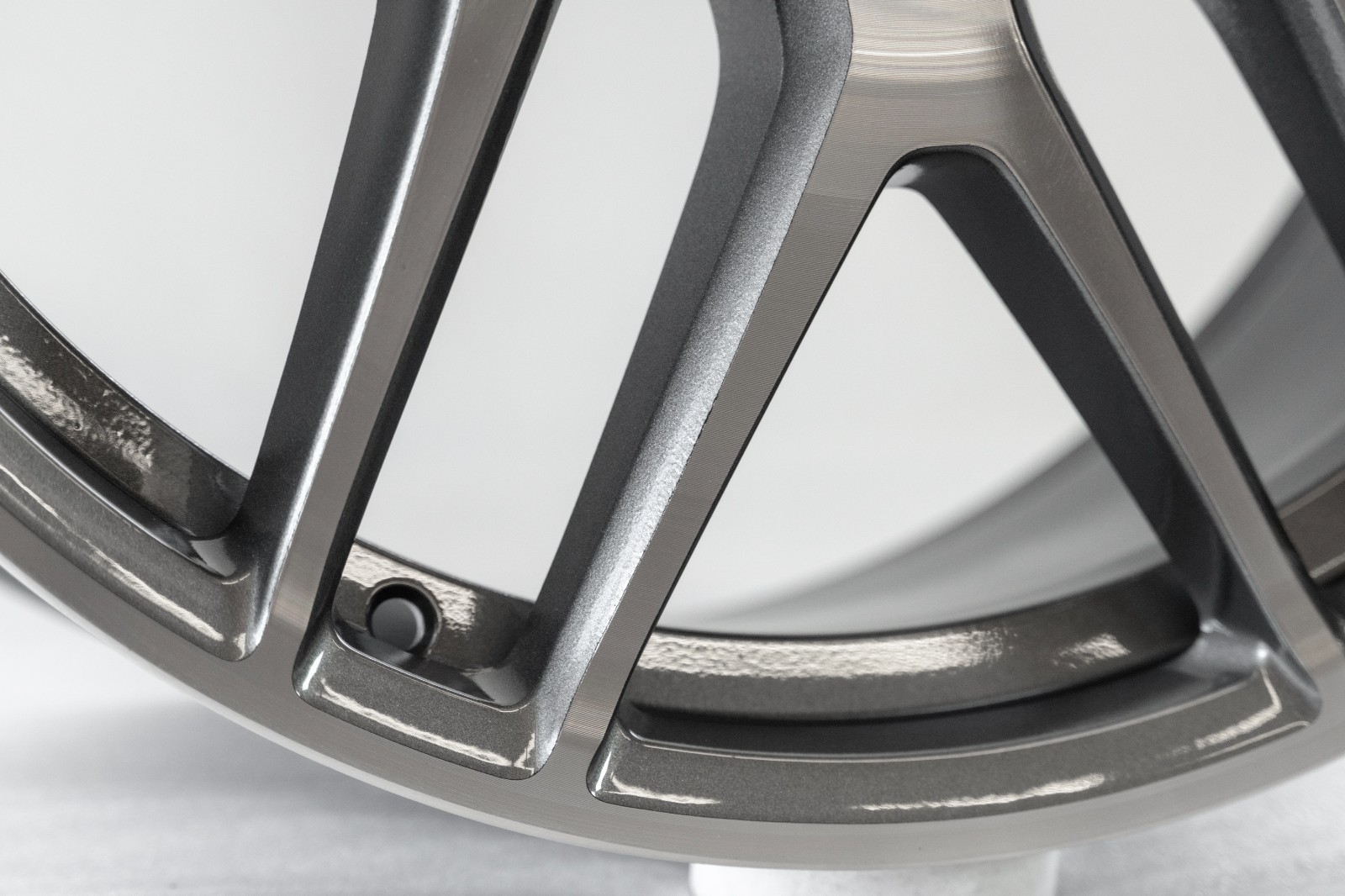 Mercedes GLE63 GLS63 AMG 21" inch rim OEM 2012-2019 Genuine wheel Single - Image 9