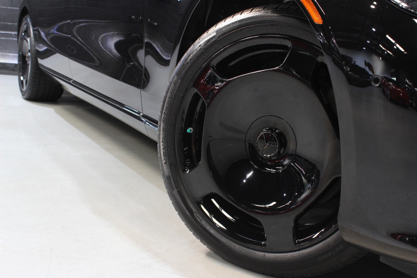 Mercedes S580 S680 Maybach 20" inch rim OEM Night Series Genuine Wheels Set NEW - Image 5