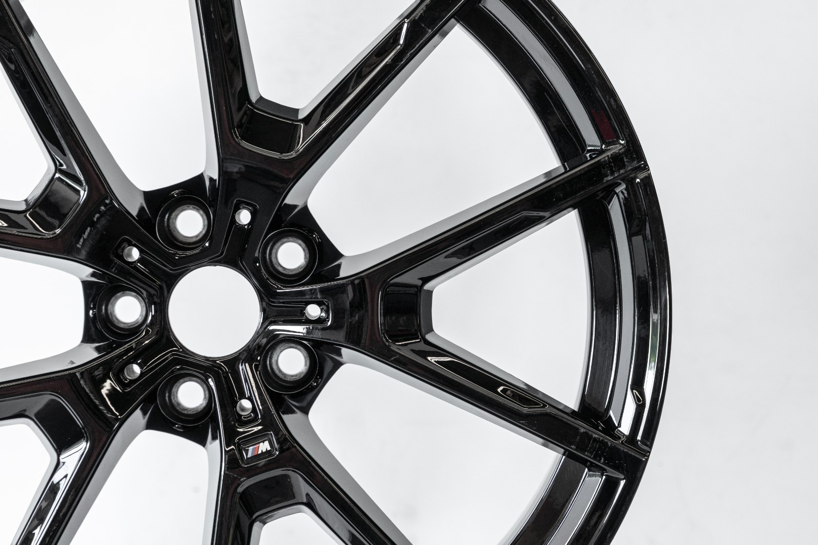 BMW 840i 850i M850i 20" inch Front rim OEM 2018-2025 Genuine Style 728M Wheel - Image 4