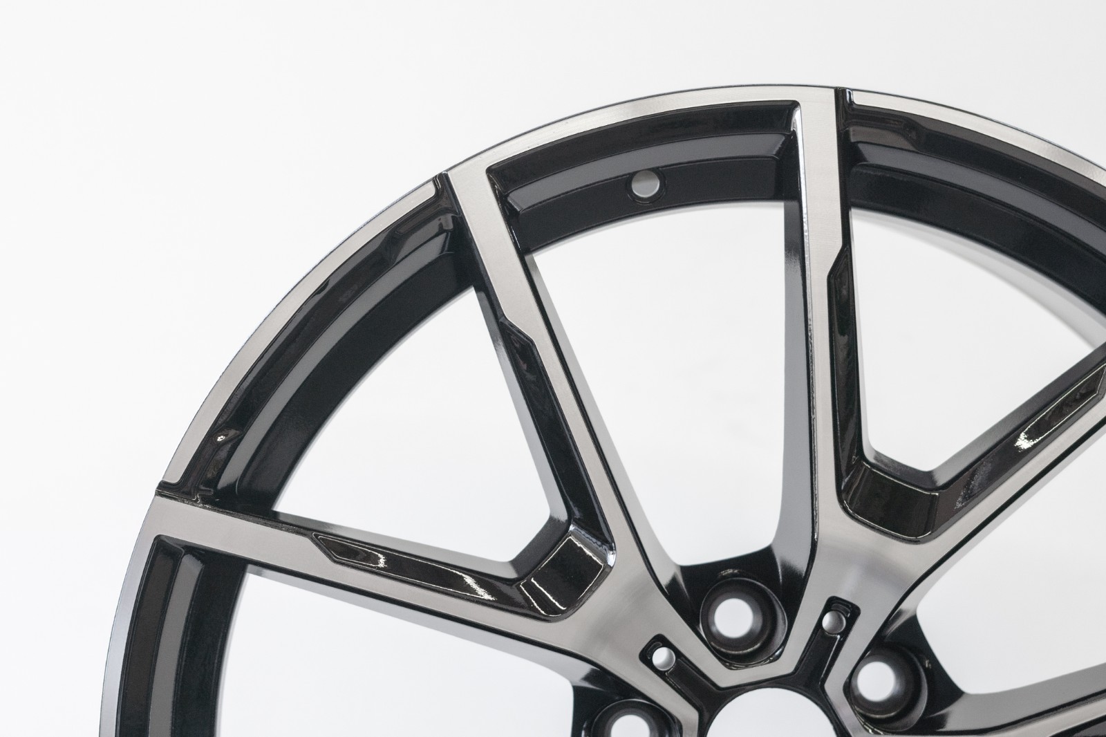 BMW 840i 850i M850i 20" inch Front rim OEM 2018-2025 Genuine Style 728M Wheel - Image 3