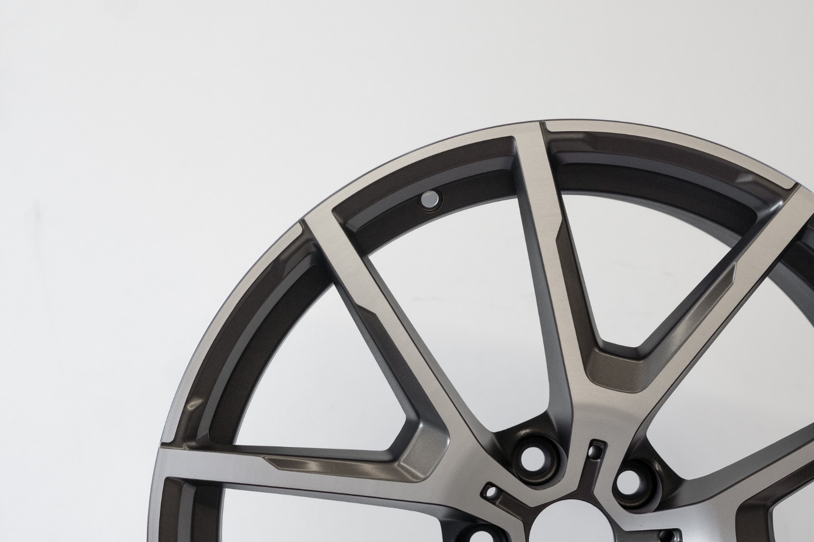 BMW 840i 850i M850i 20" inch Front rim OEM 2018-2025 Genuine Style 728M Wheel - Image 3