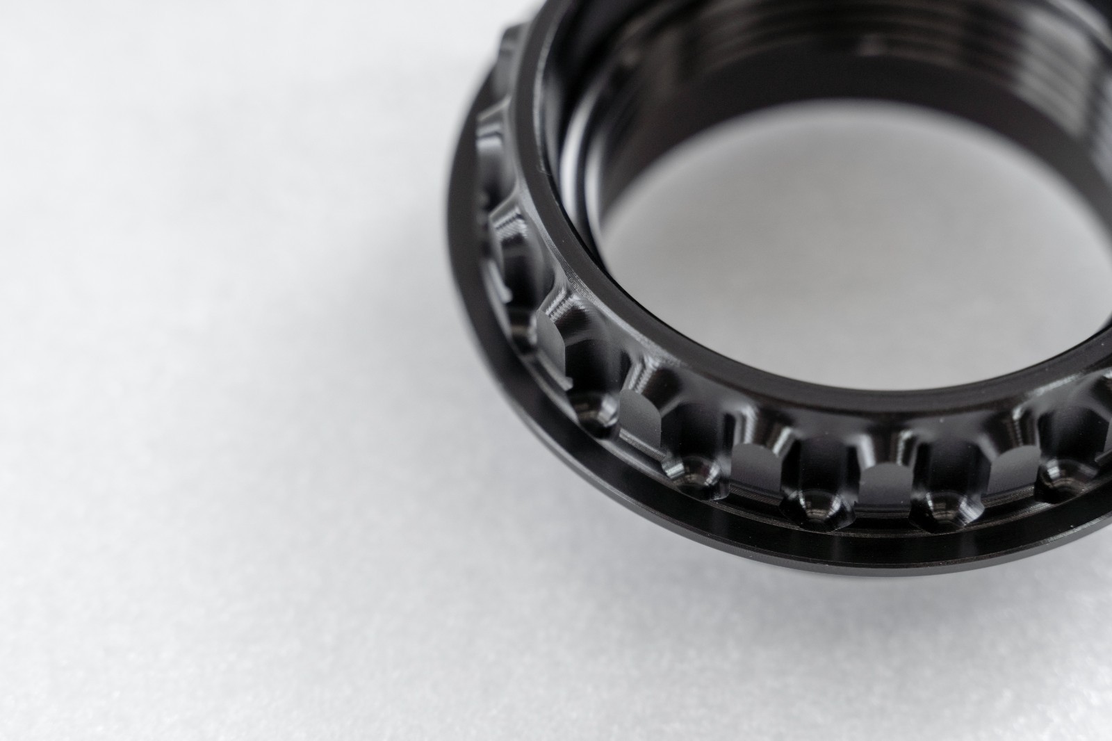 Ferrari 488 Challenge EVO RIGHT Center locking Wheel Nut OEM 2017-2023 Genuine – Image 3