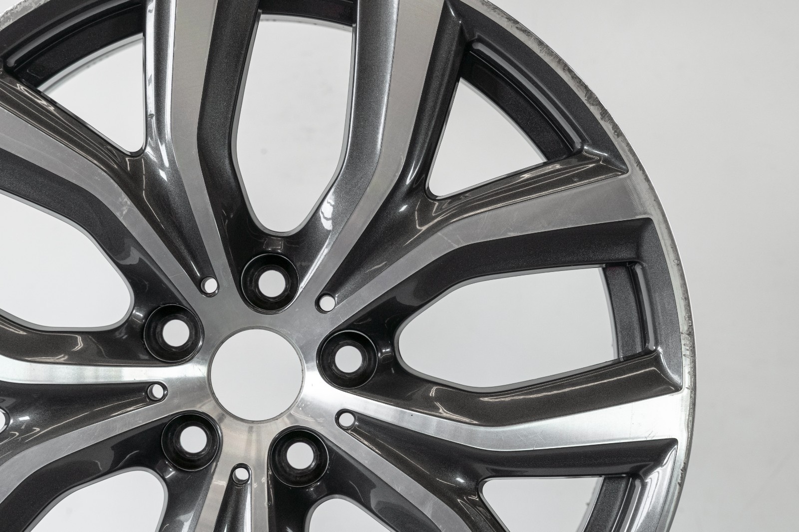 BMW X1 X2 19" inch rim OEM 2015-2023 Genuine Original Style 511 Wheel - Image 4
