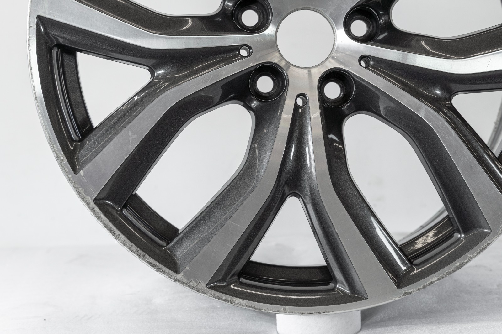 BMW X1 X2 19" inch rim OEM 2015-2023 Genuine Original Style 511 Wheel - Image 5