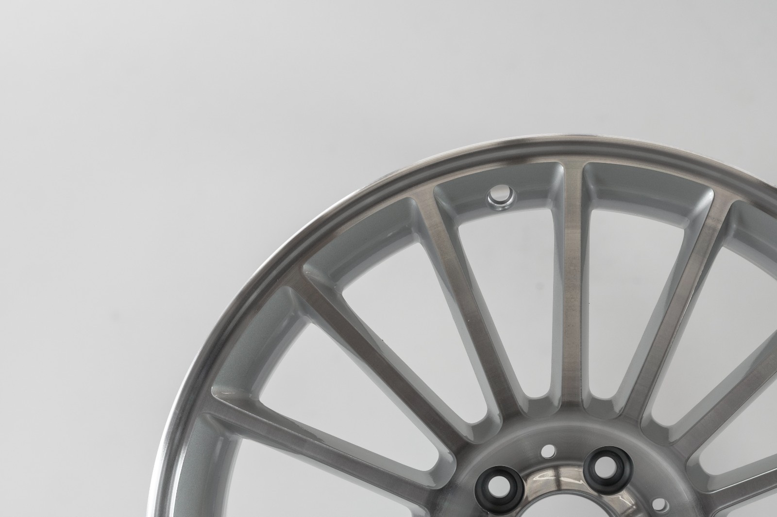 Mercedes SLK350 SLK55 AMG 18" inch Rear rim OEM 2004-2011 Genuine Original Wheel - Image 3