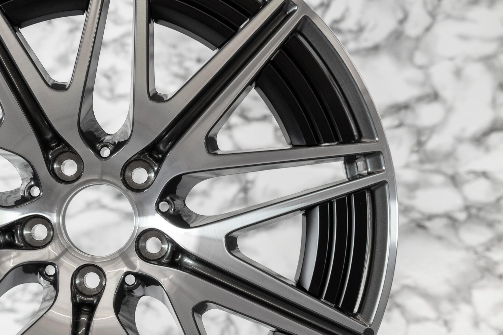 Mercedes GLC43 GLC63 AMG 20" inch Front rim OEM 2023-2027 Genuine Original Wheel - Image 4