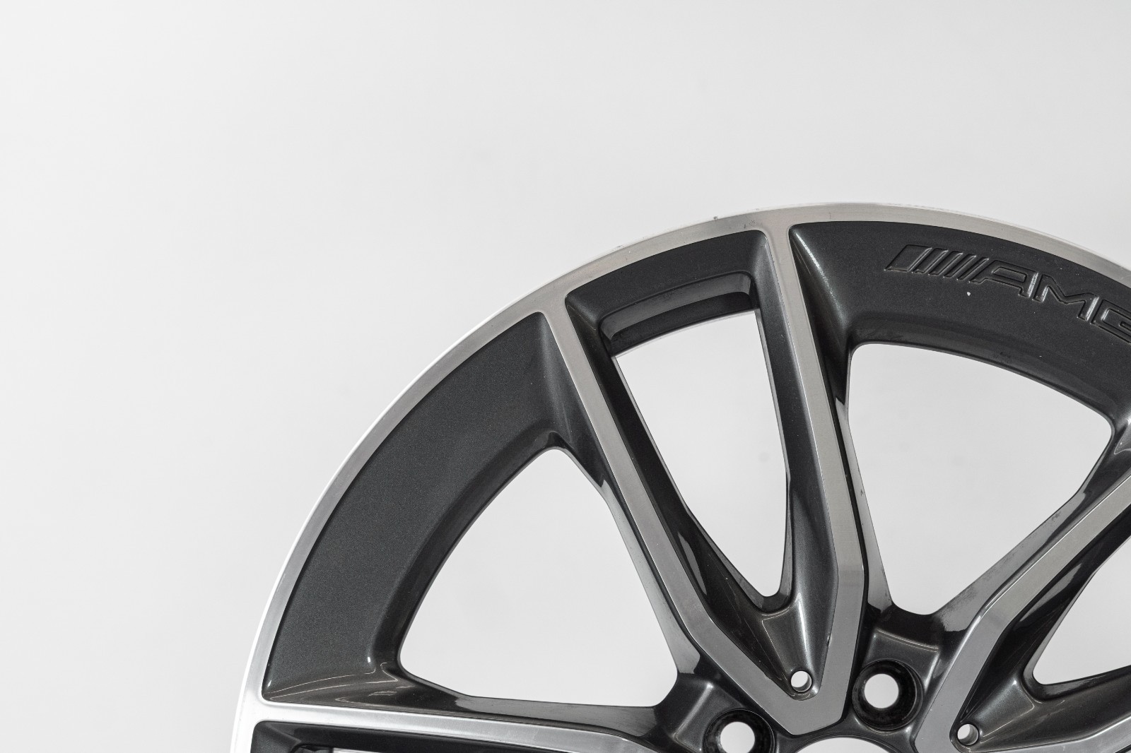 Mercedes C43 AMG 19" inch Rear rim OEM 2017-2022 Genuine Original Wheel - Image 4