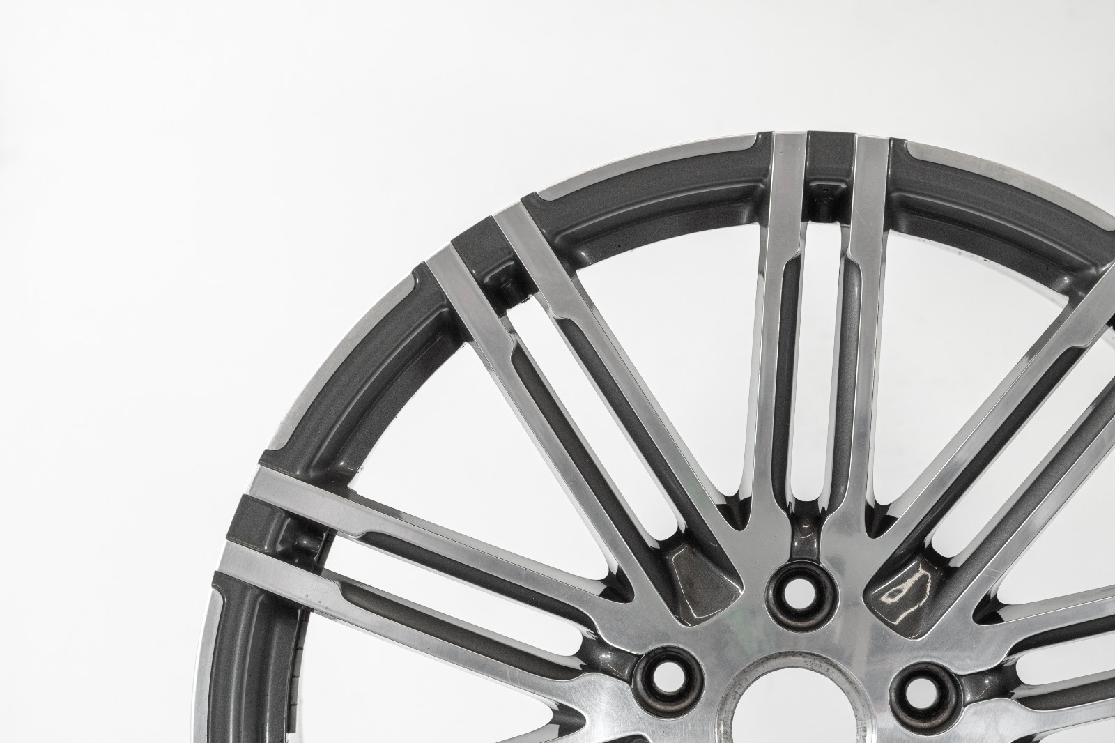 Porsche Cayenne 21" inch rim OEM 2010-2017 Genuine Original Turbo III Wheel - Image 3