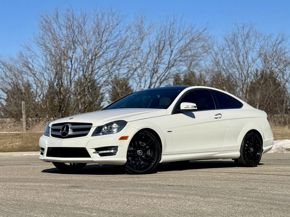Mercedes C250 C300 C350 18" inch Front rim OEM 2008-2015 Genuine AMG wheel - Image 3