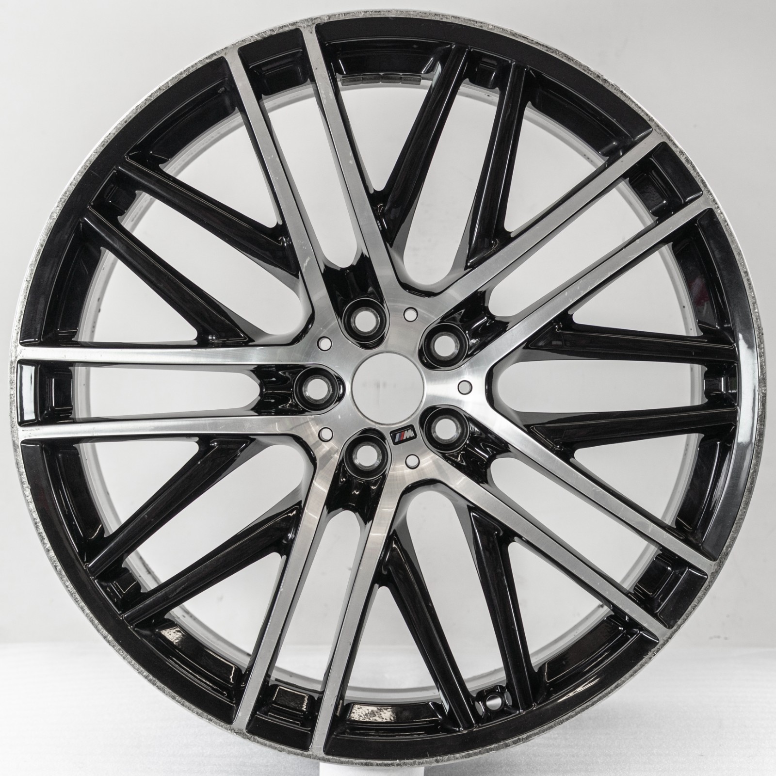 BMW 740i 750i 21" inch Rear rim OEM 2016-2020 Genuine Original Style 650M Wheel - Image 2