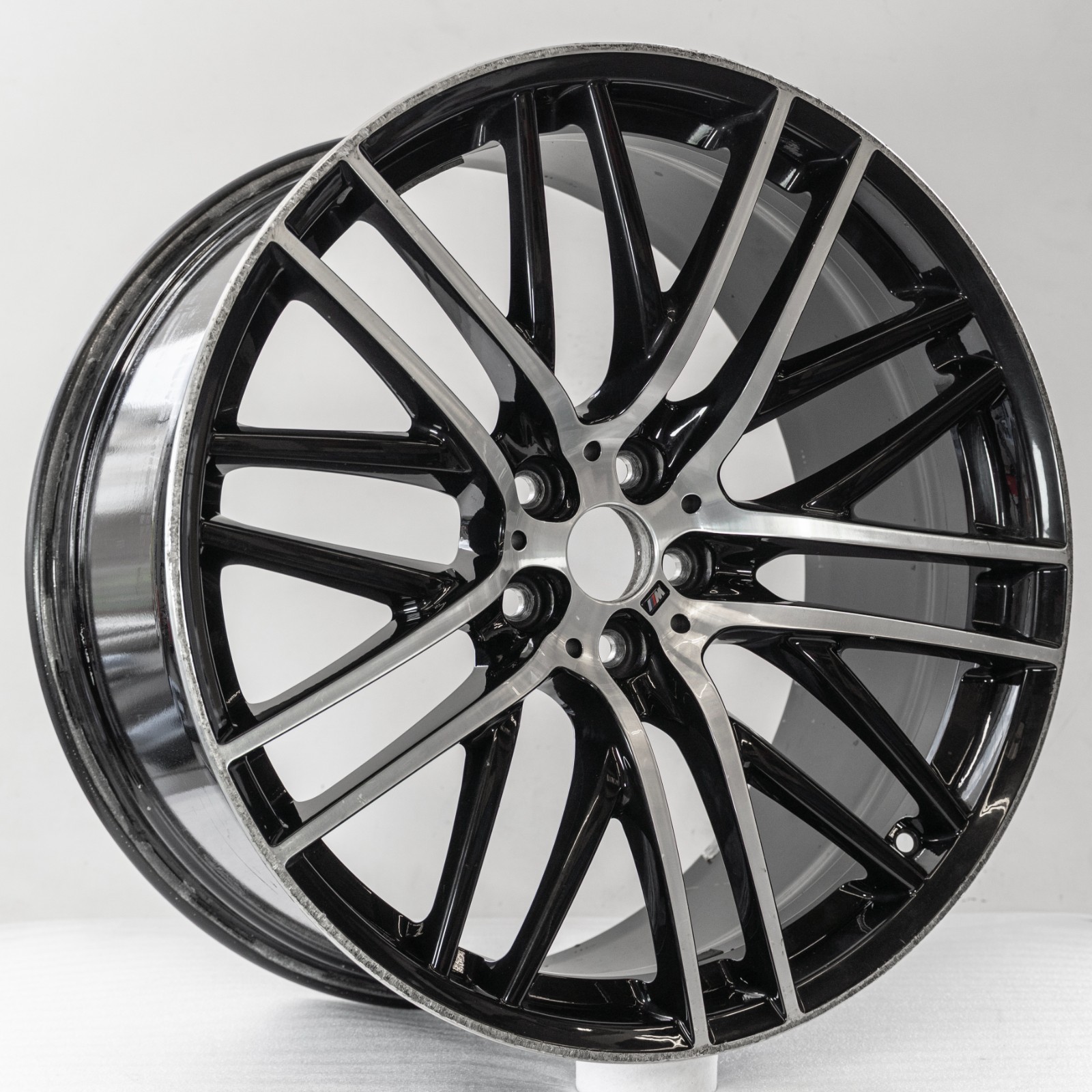 BMW 740i 750i 21" inch Rear rim OEM 2016-2020 Genuine Original Style 650M Wheel - Image 20