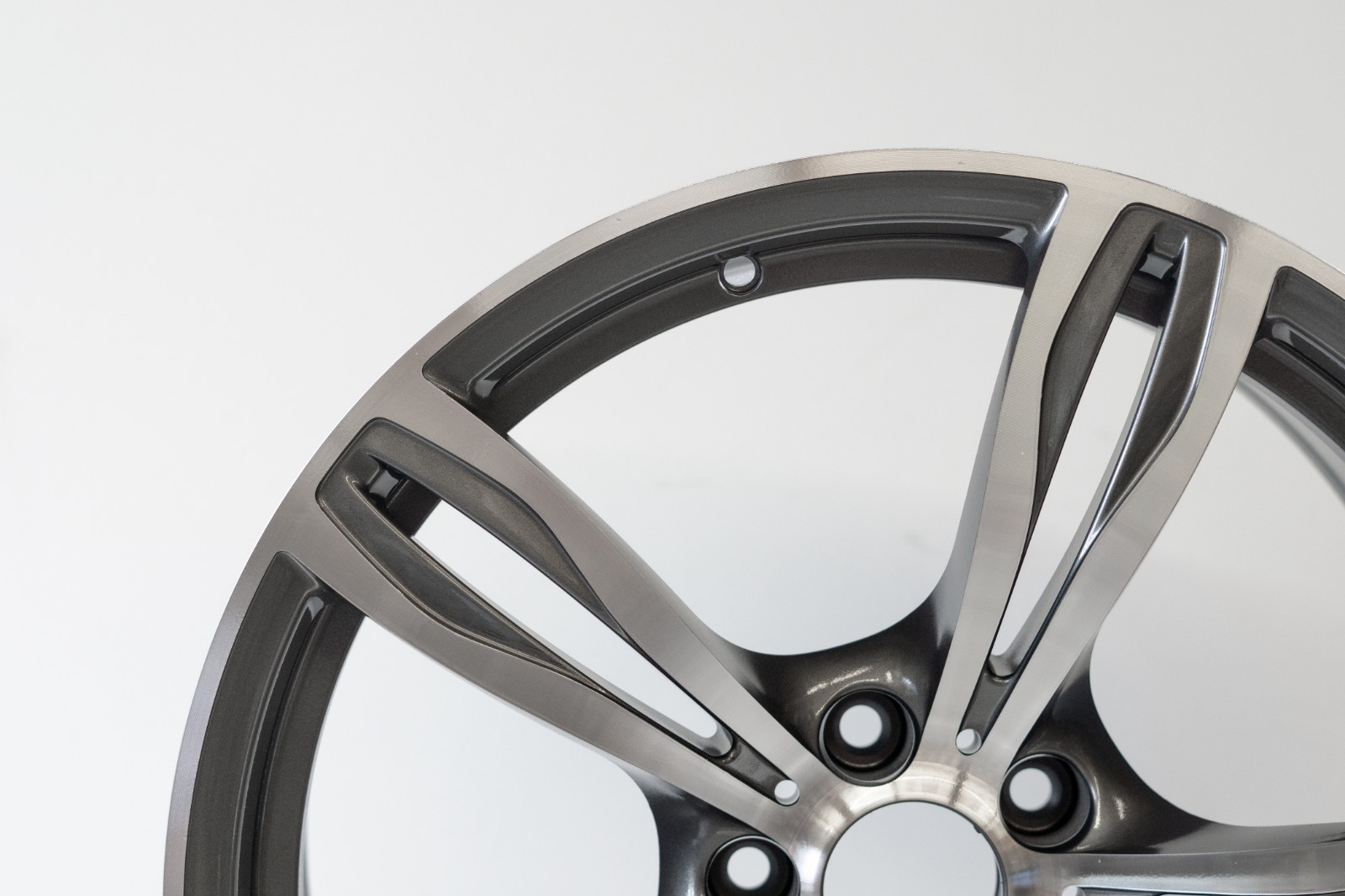 BMW M6 20" inch Rear Rim OEM 2012-2018 Genuine Original style 343 Wheel - Image 3