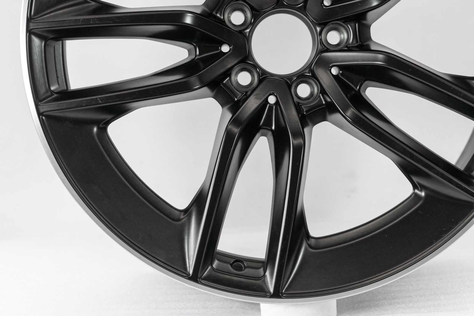 Mercedes CLS53 AMG 20" inch Front rim OEM 2019-2023 Genuine Original wheel - Image 5