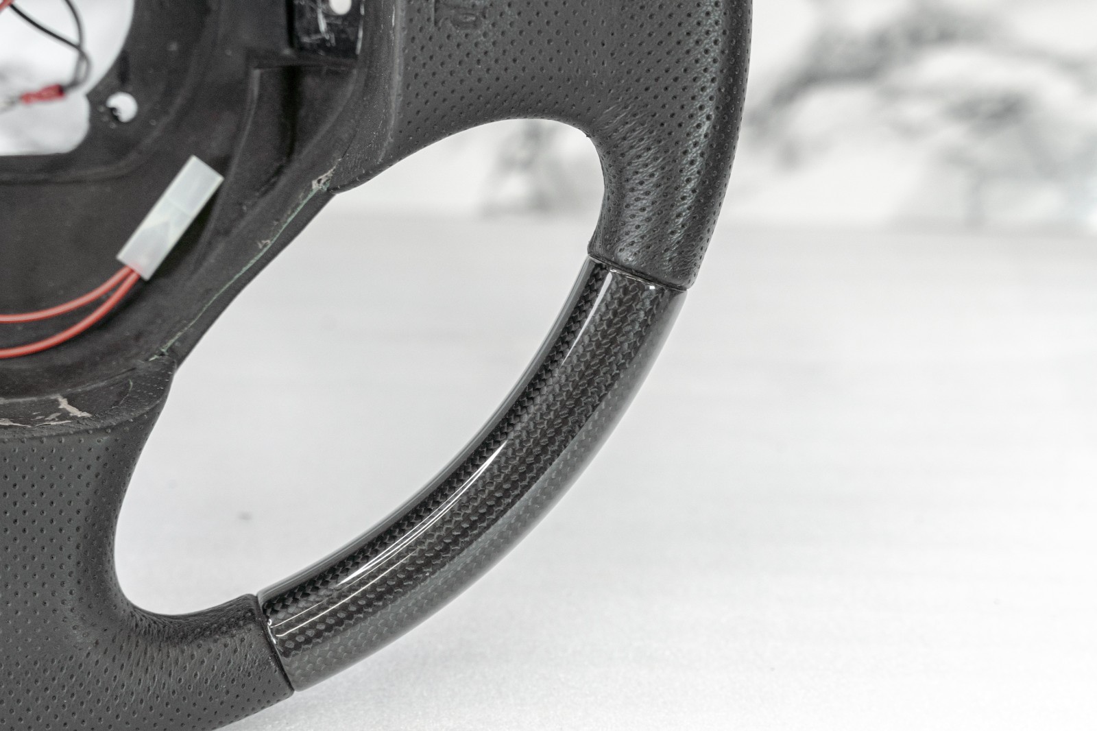 Maserati 4200 Cambiocorsa Spyder Steering Wheel OEM 2002-2007 Carbon Fiber - Image 6