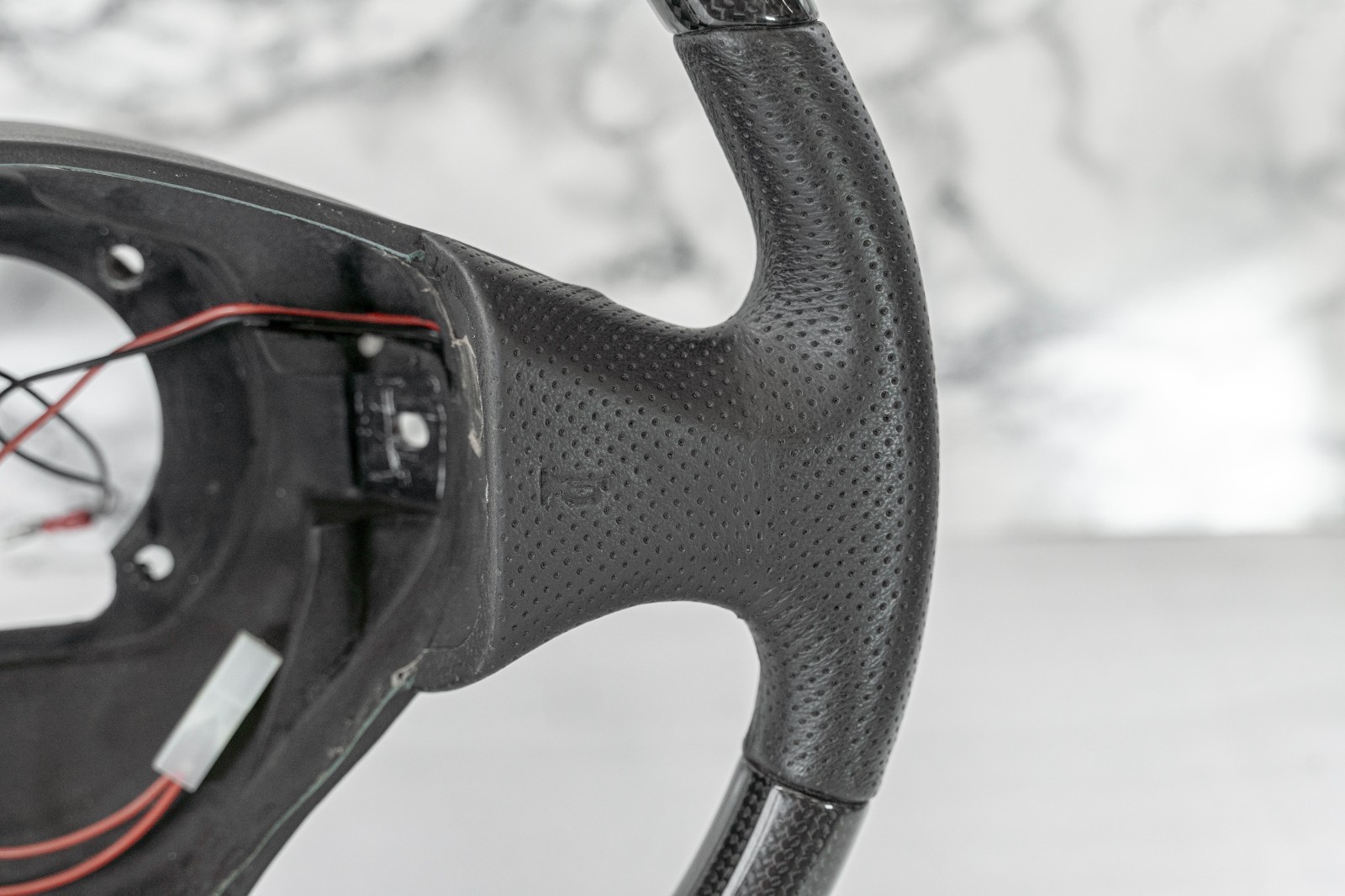 Maserati 4200 Cambiocorsa Spyder Steering Wheel OEM 2002-2007 Carbon Fiber - Image 9