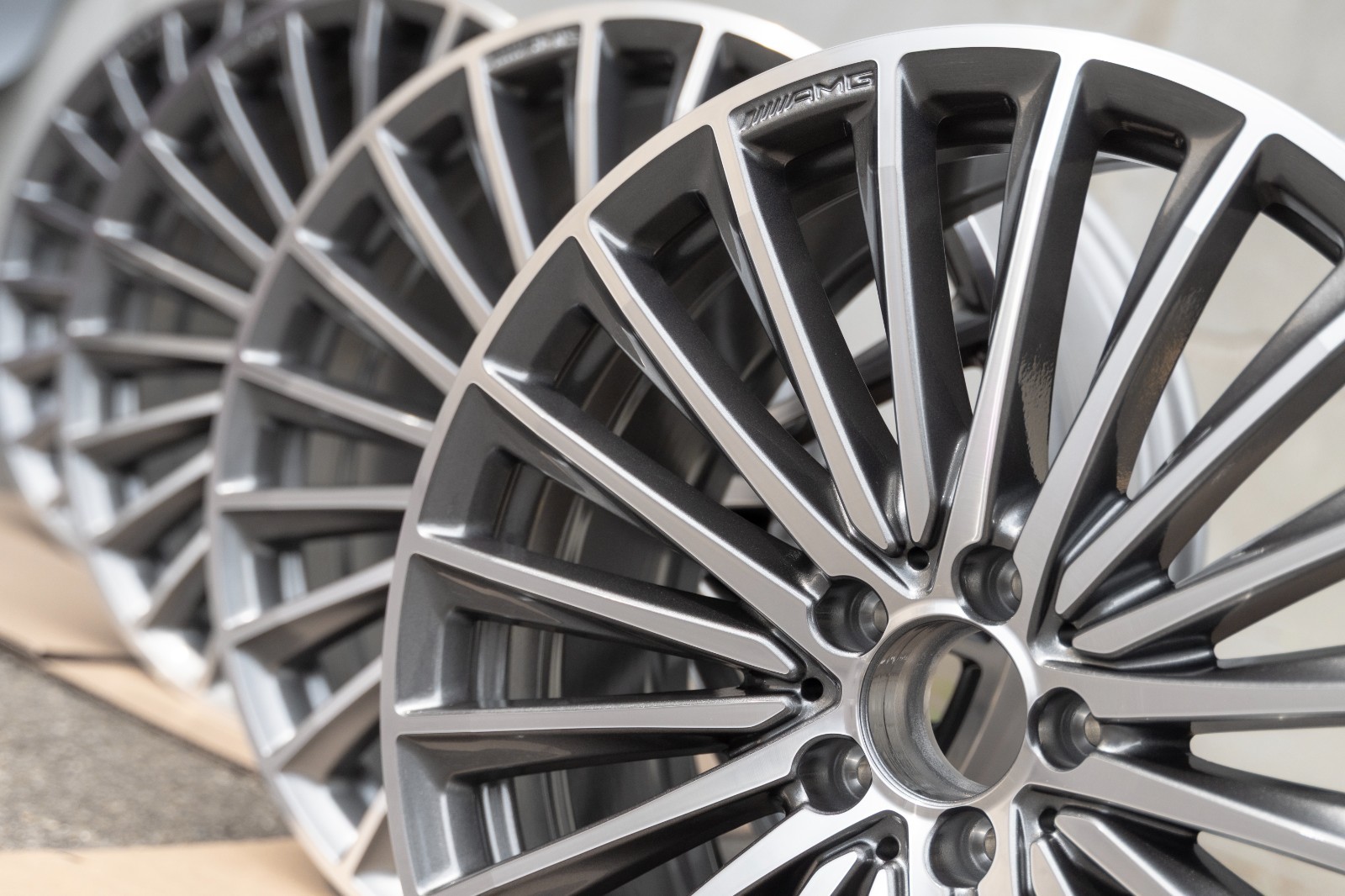 Mercedes EQE Sedan 21" inch rim OEM 2023-2026 EQE350 EQE500 AMG Wheels SET NEW - Image 9