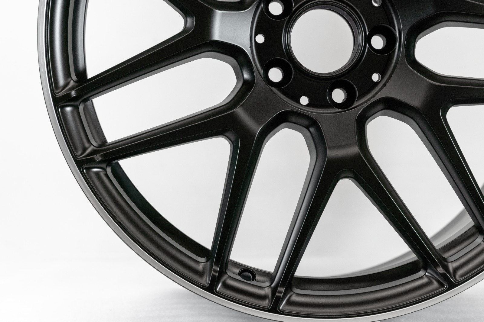 Mercedes E63S E63 AMG S 20" rim OEM 2018-2023 Genuine Forged wheels SET of 4 - Image 9