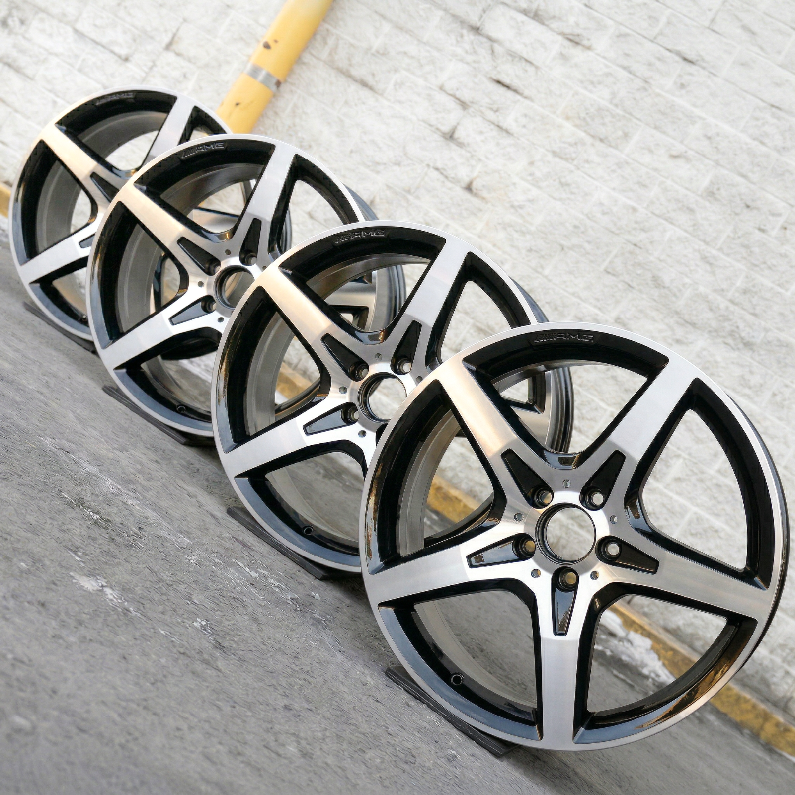 Mercedes SLK250 SLK350 SLC300 18" inch rim OEM 2012-2020 Genuine AMG Wheels SET