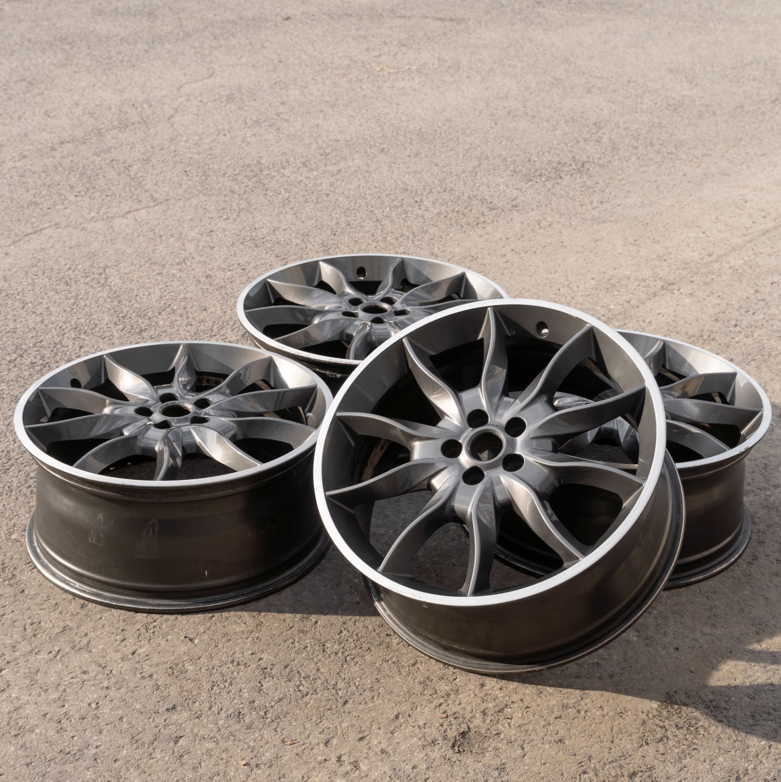 Jaguar XF 20" rim OEM 2007-2025 Genuine Original Draco wheels Set of 4 – Image 22
