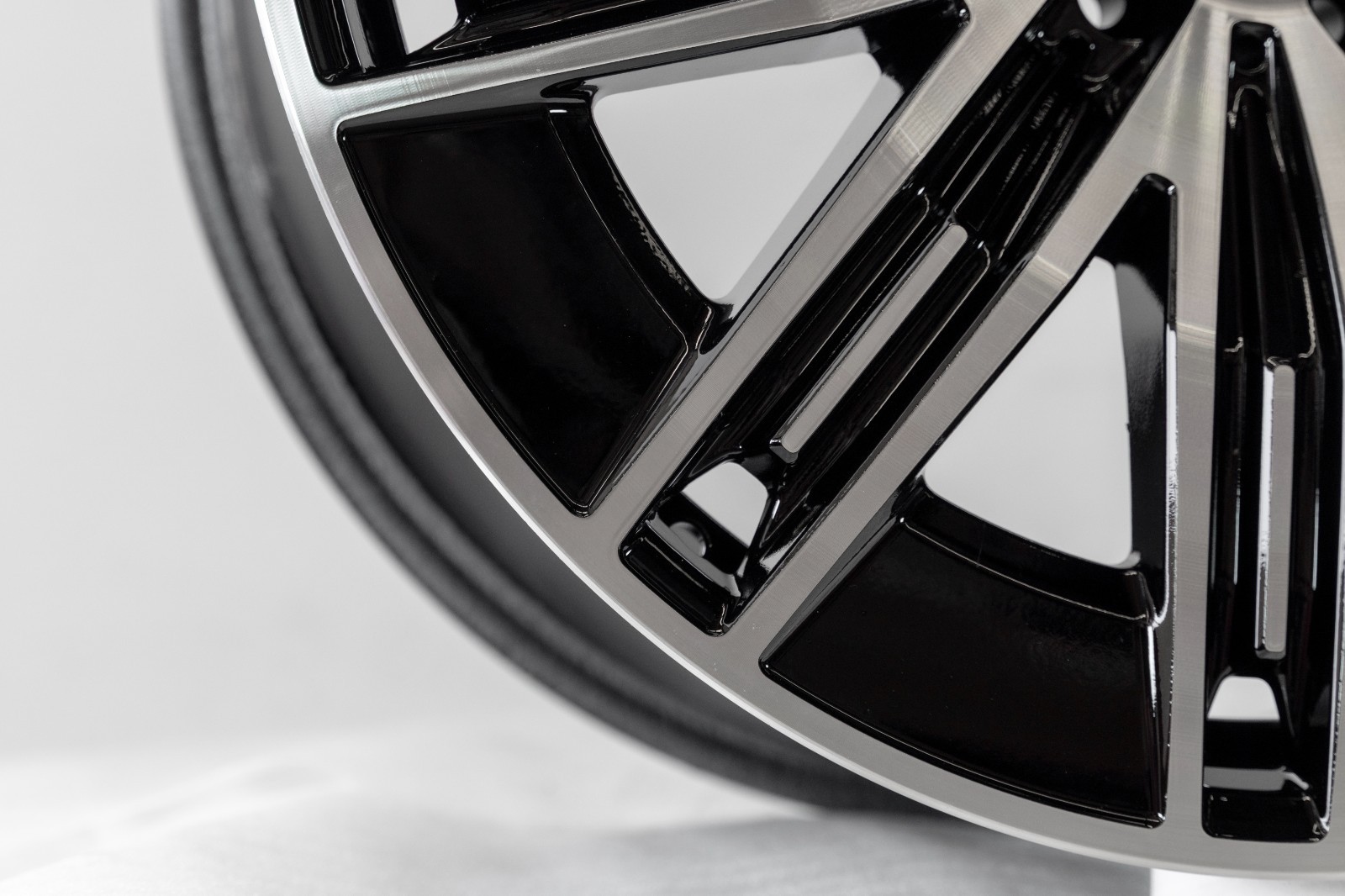 Mercedes EQE EQE350 EQE500 SUV 21" inch rim OEM 2022-2026 Genuine AMG Wheel - Image 11